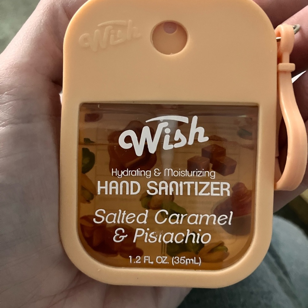 Wish Hand Sanitizer Set with Silicone Cases:Purple,Green,Orange,Pink must haves! - Picture 5 of 7